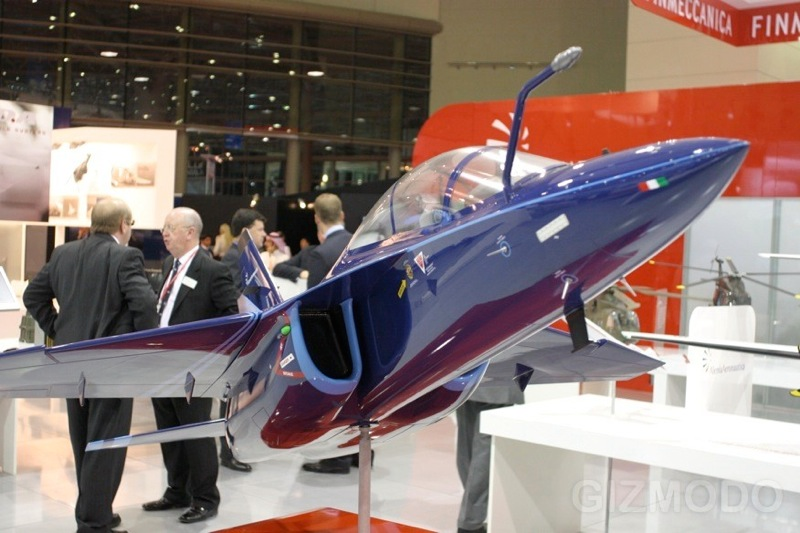 Illustration for article titled Dubai Air Show Has Most Amazing Aircraft and Weapon Models Ever